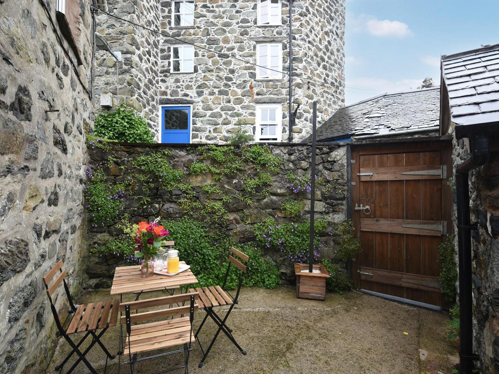 Villa Llys Dedwydd Dolgellau Exterior foto